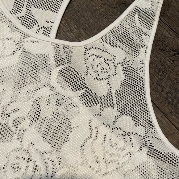 White See Through Rose Lace Athletic Crop Tank - Picture 7 of 7